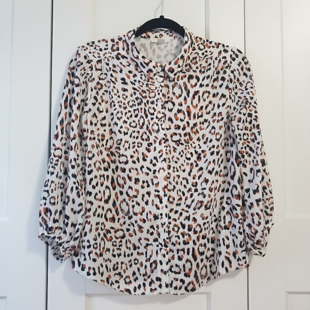 Finn & Grace animal print blouse